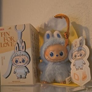 Pin For Love Labubu - Confirmed D